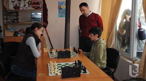 ახალციხის სკოლებს შორის ჭადრაკში პირველი სკოლა ლიდერობს