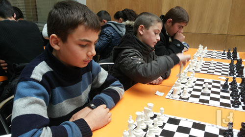 ახალციხის თემში მოსწავლეებს შორის ჭადრაკის ჩემპიონატი ჩატარდა