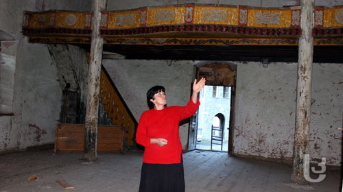 ფოტოპროექტი: მიტოვებული მეჩეთის ერთადერთი მომვლელი ქრისტიანი ქალი [Photo]