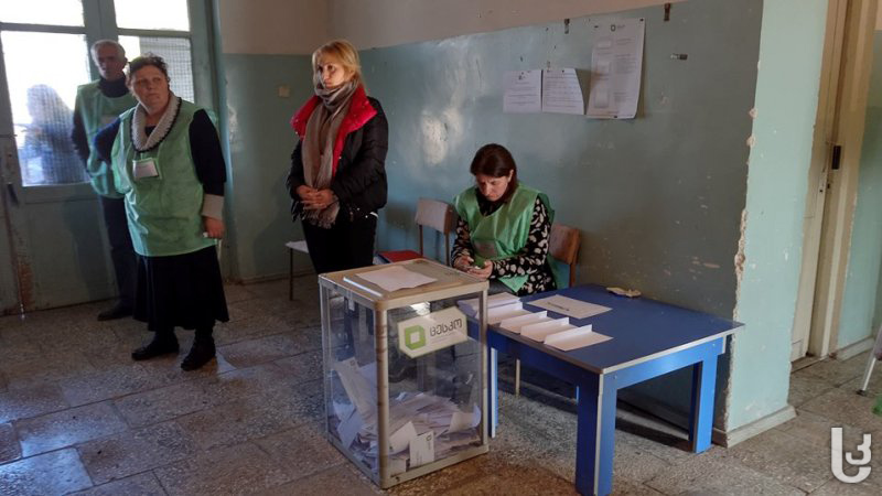 15:00 საათის მონაცემებით, ბორჯომში ხმა მისცა ამომრჩეველთა 37.2%–მა