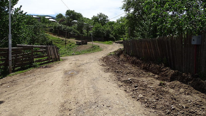 ადიგენის სოფლებში, ლელოვანი - სამყურე - ღორძეს დამაკავშირებელი გზის რეაბილიტაცია მიმდინარეობს ®